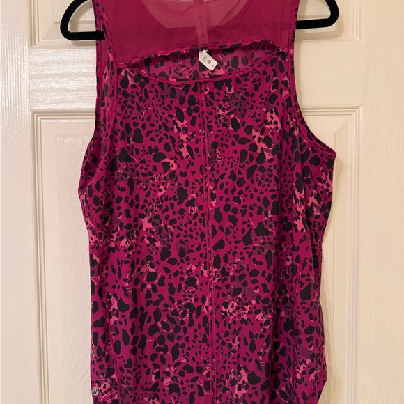 Lululemon Athletica Magenta Leopard Print Blouse - Picture 2 of 2